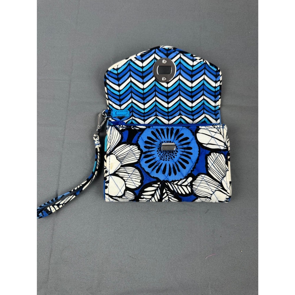 VERA BRADLEY Twist Lock‎ Expandable Wristlet/Clutch/Wallet Blue Floral Print - Picture 5 of 8